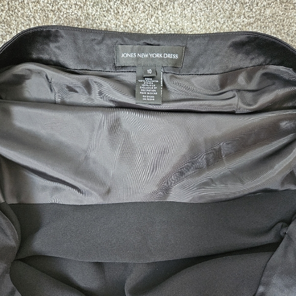 JNY bias cut Embroidered Silk straps Jones New York dress LBD Size 10 - Picture 12 of 16